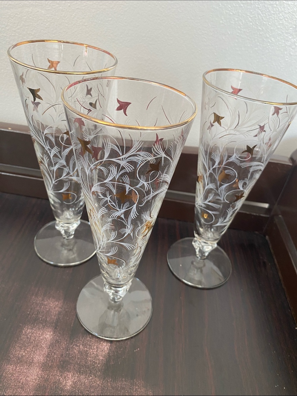 Libbey Clear Champagne Flutes with Gold Accents